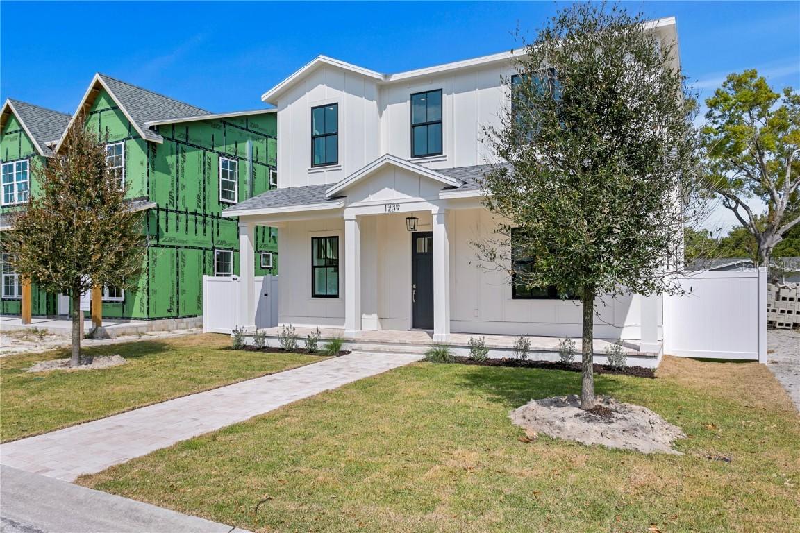 1239 N 36th Ave., St Petersburg, FL 33704