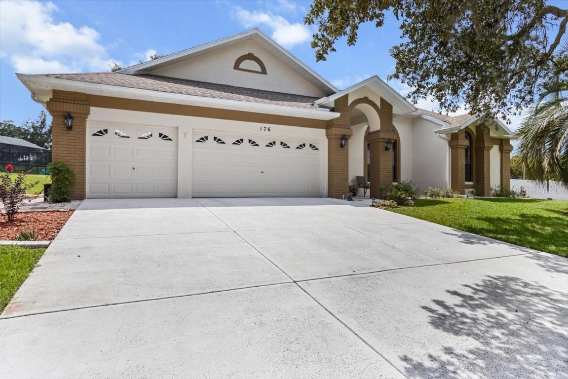 176 N Crystal Meadow Path, Lecanto, FL 34461