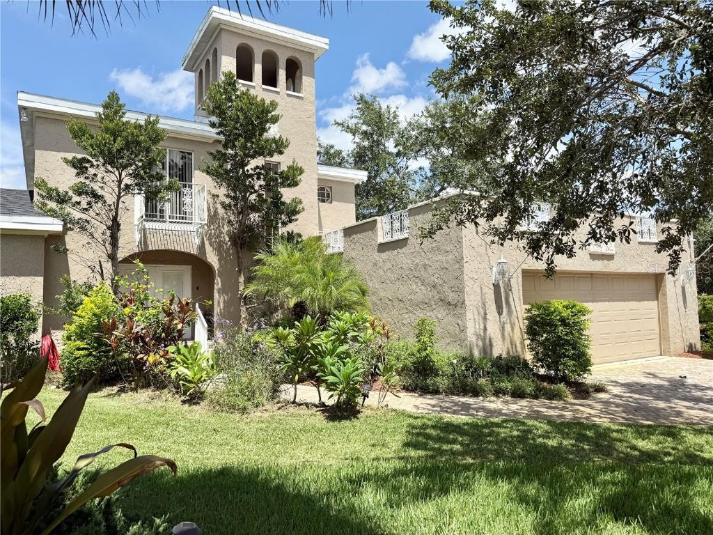 7425 Terrace River Dr., Temple Terrace, FL 33637