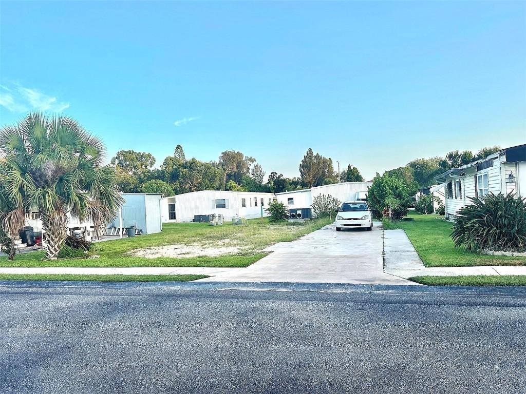 6100 62nd Ave. #12, Pinellas Park, FL 33781