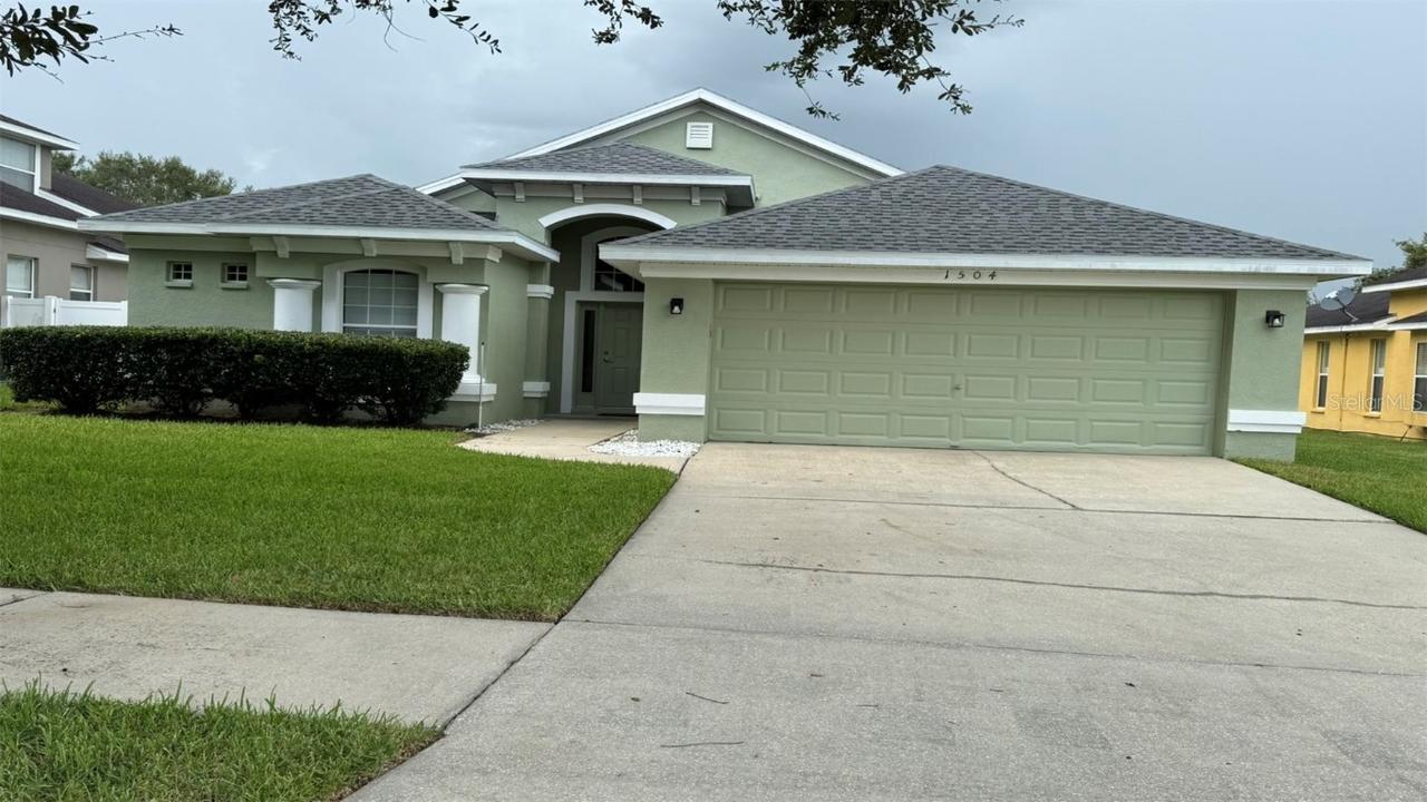 1504 Main St., Valrico, FL 33594