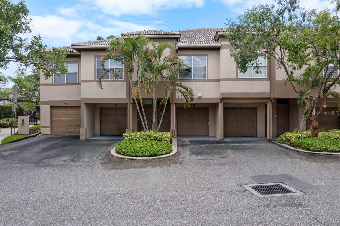 611 Arbor Lake Ln., Tampa, FL 33602