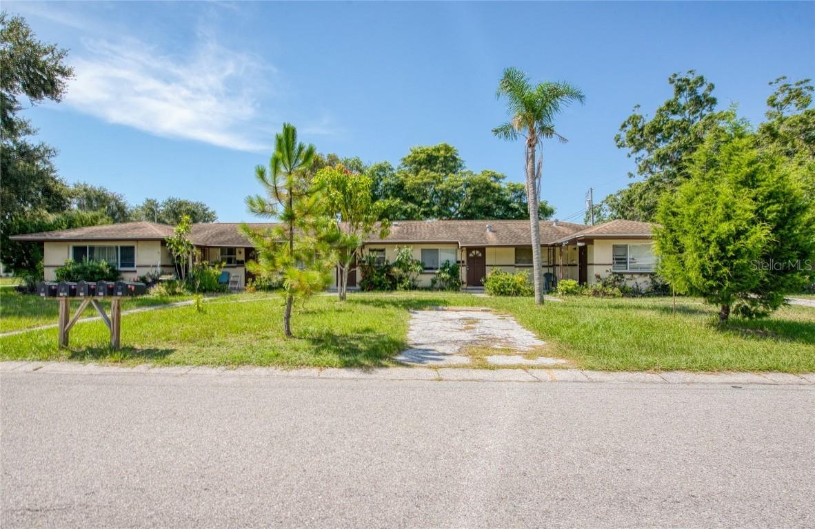 1959 Rainbow Dr., Clearwater, FL 33765