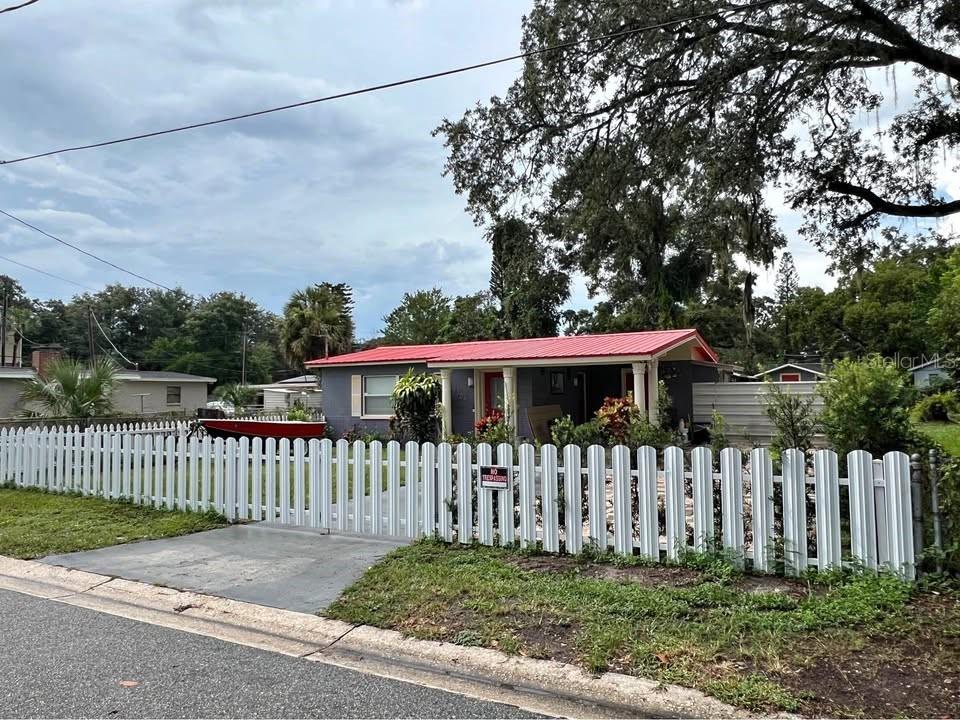 4304 Deleuil Ave., Tampa, FL 33610