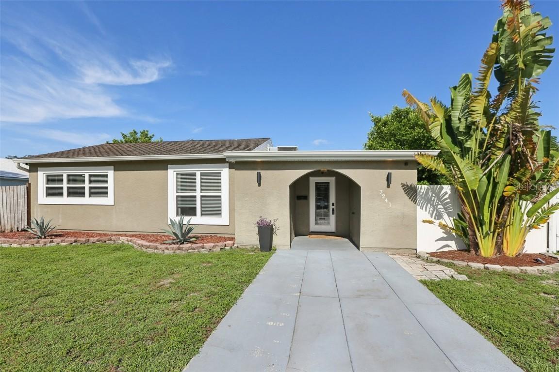 7241 13th St., St Petersburg, FL 33702