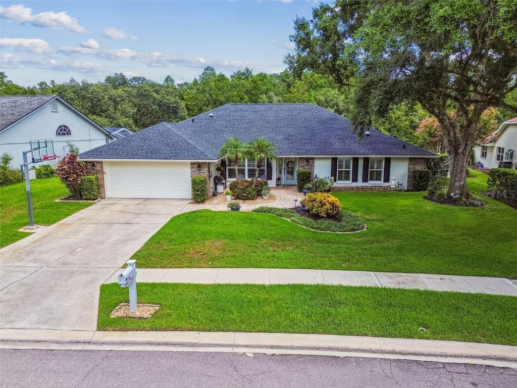 15810 Dawson Ridge Dr., Tampa, FL 33647