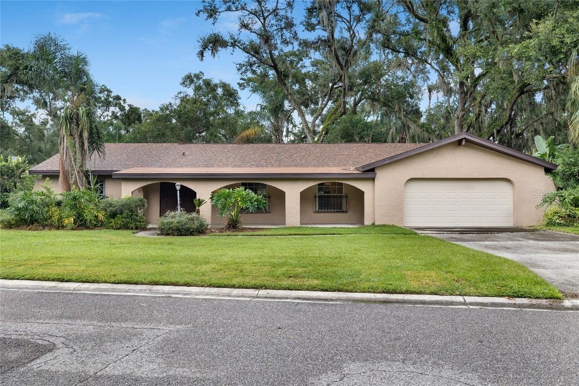 403 Montrose Ave., Temple Terrace, FL 33617