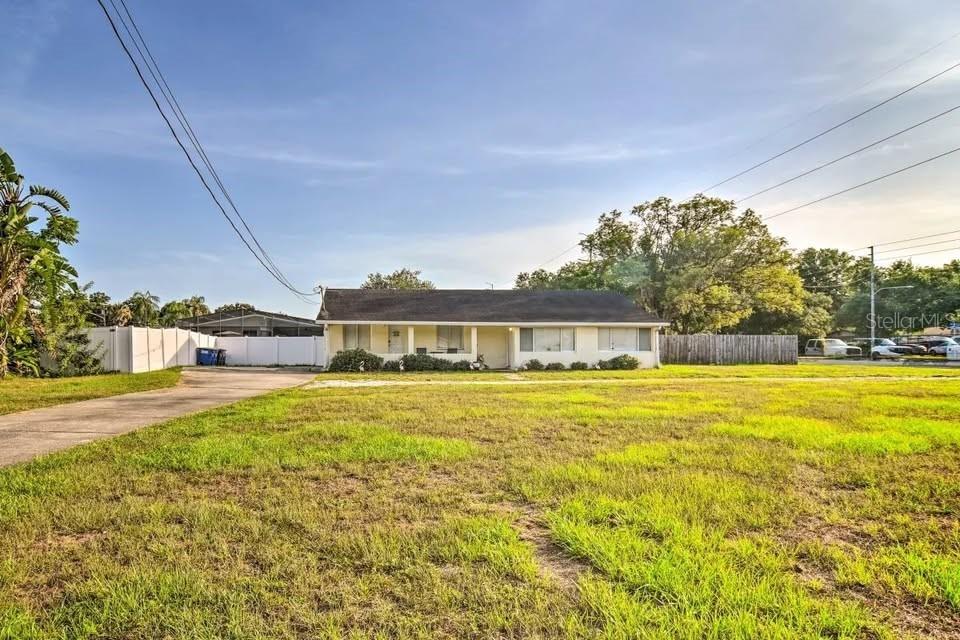2196 Bell Cheer Dr., Clearwater, FL 33764