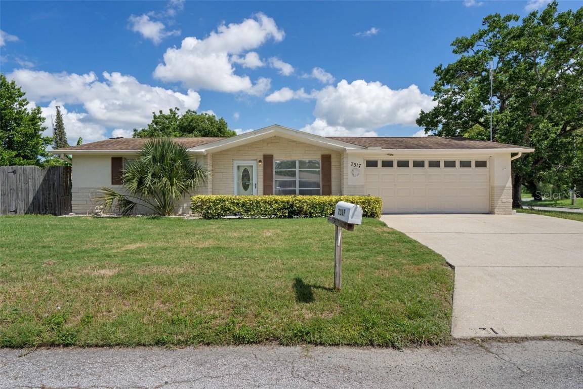 7317 Rhinebeck Dr., Port Richey, FL 34668