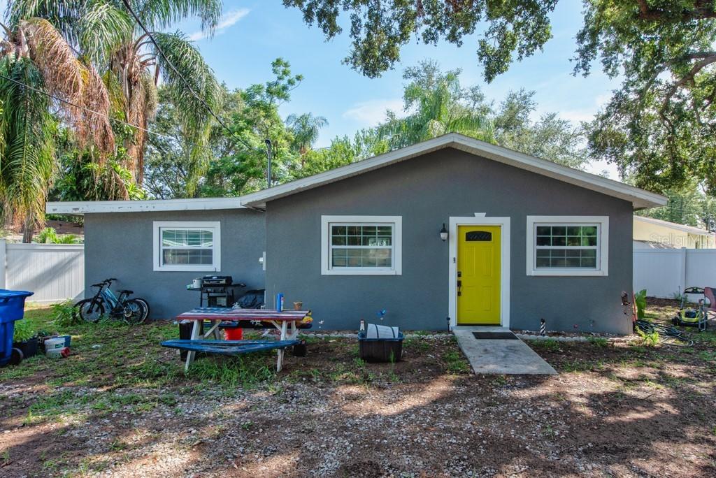15741 Rhodes Rd., Clearwater, FL 33760