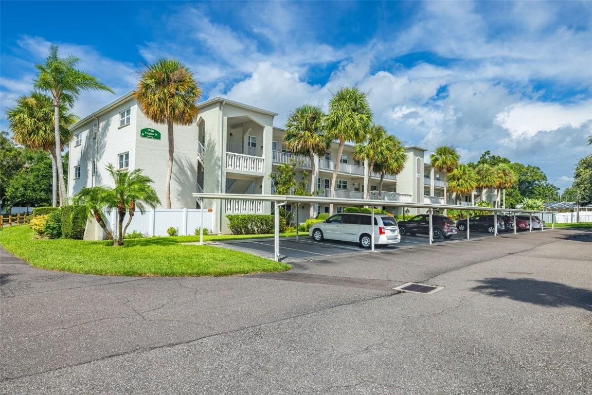 946 Virginia St. #207, Dunedin, FL 34698