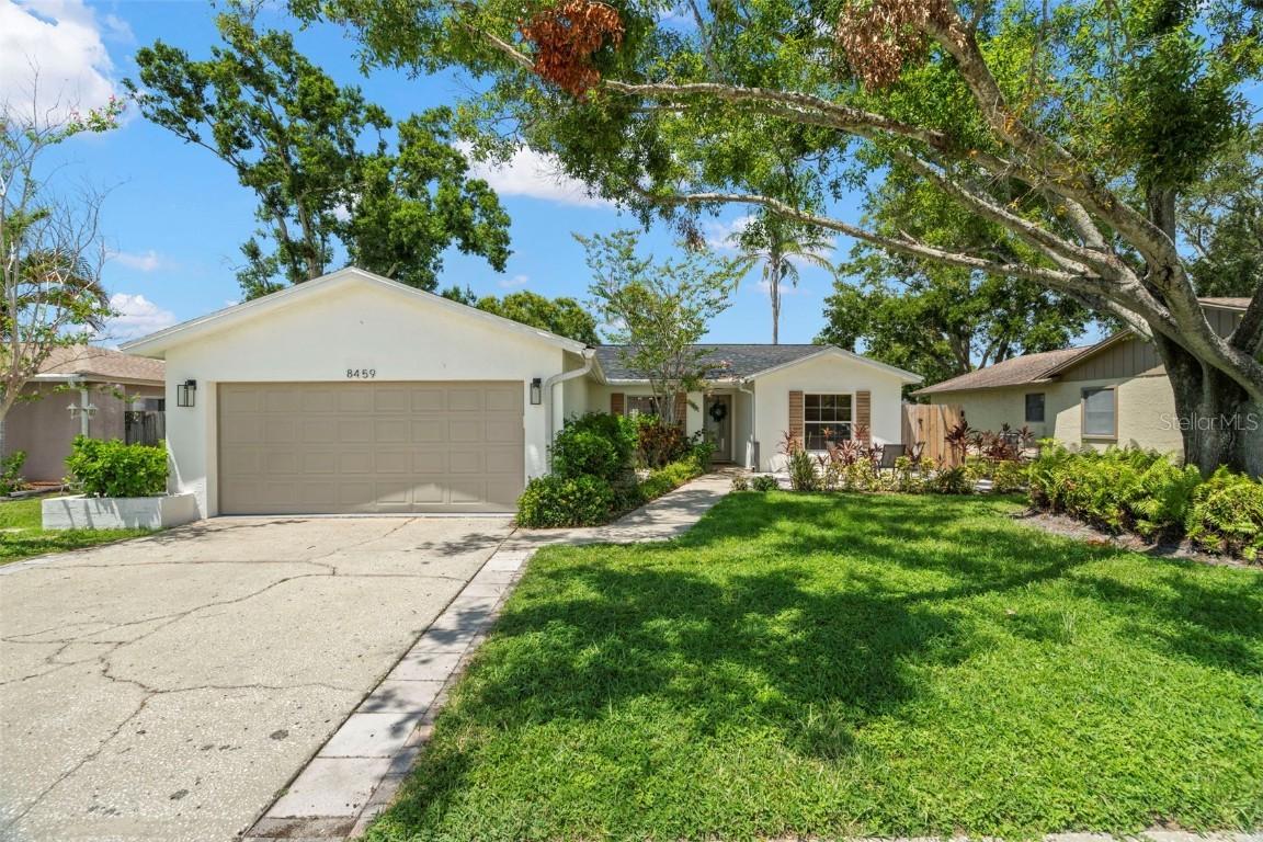 8459 121st Pl., Largo, FL 33773