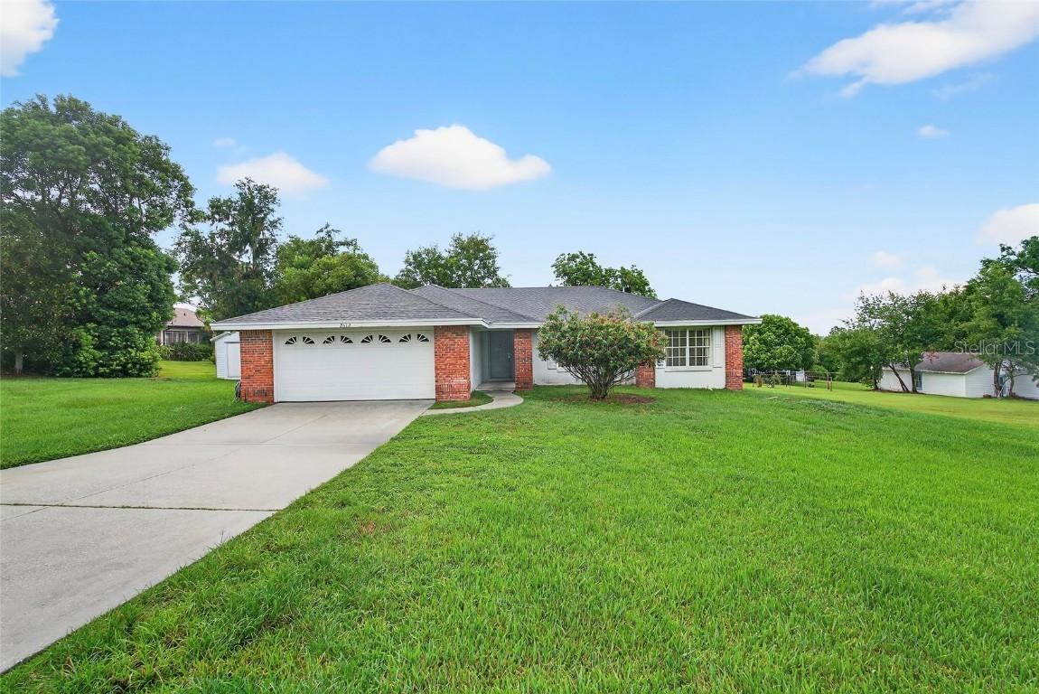 2612 Lawn St., Lakeland, FL 33812