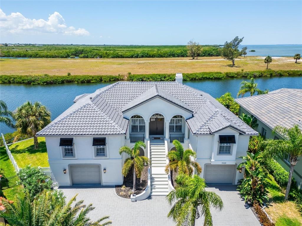 1024 Sonata Ln., Apollo Beach, FL 33572