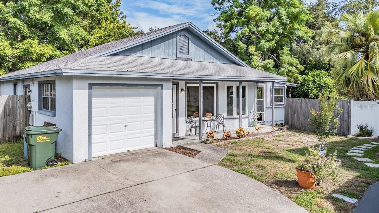 3751 Mackenzie Ct., Palm Harbor, FL 34684