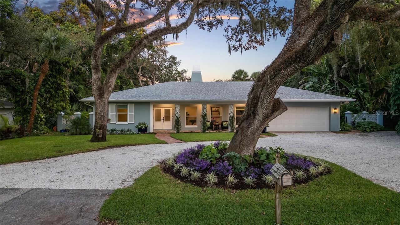 4120 Indian River Dr., Vero Beach, FL 32963