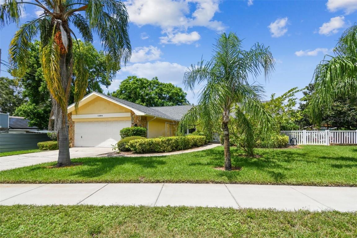 1594 Linwood Dr., Clearwater, FL 33755