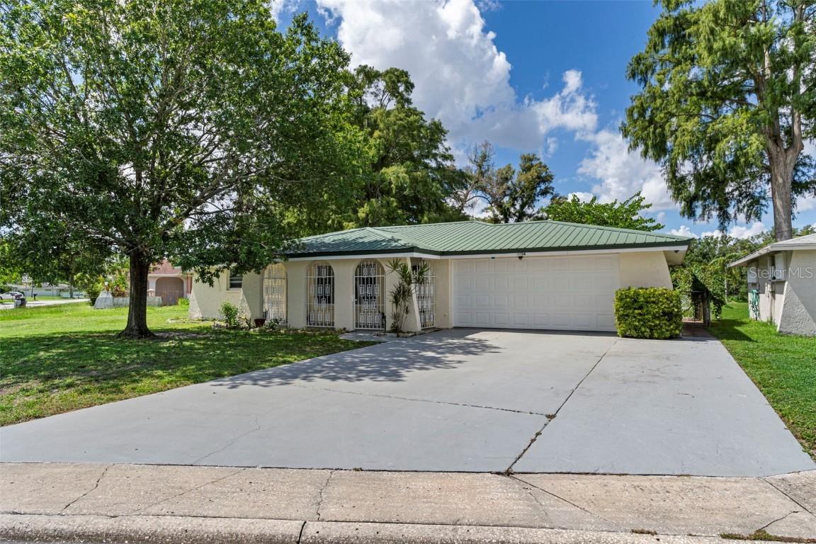 7706 Cherrytree Ln., New Port Richey, FL 34653