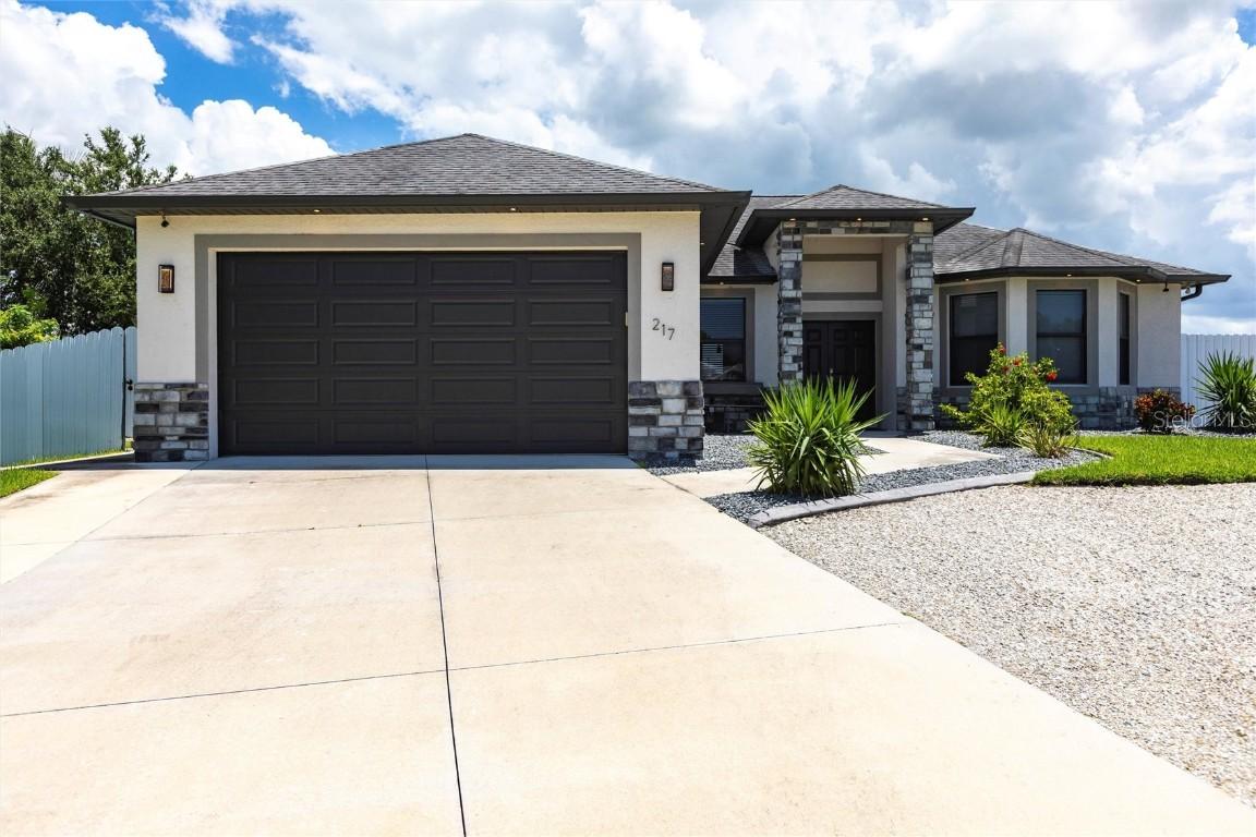 217 SW 10th Pl., Cape Coral, FL 33991