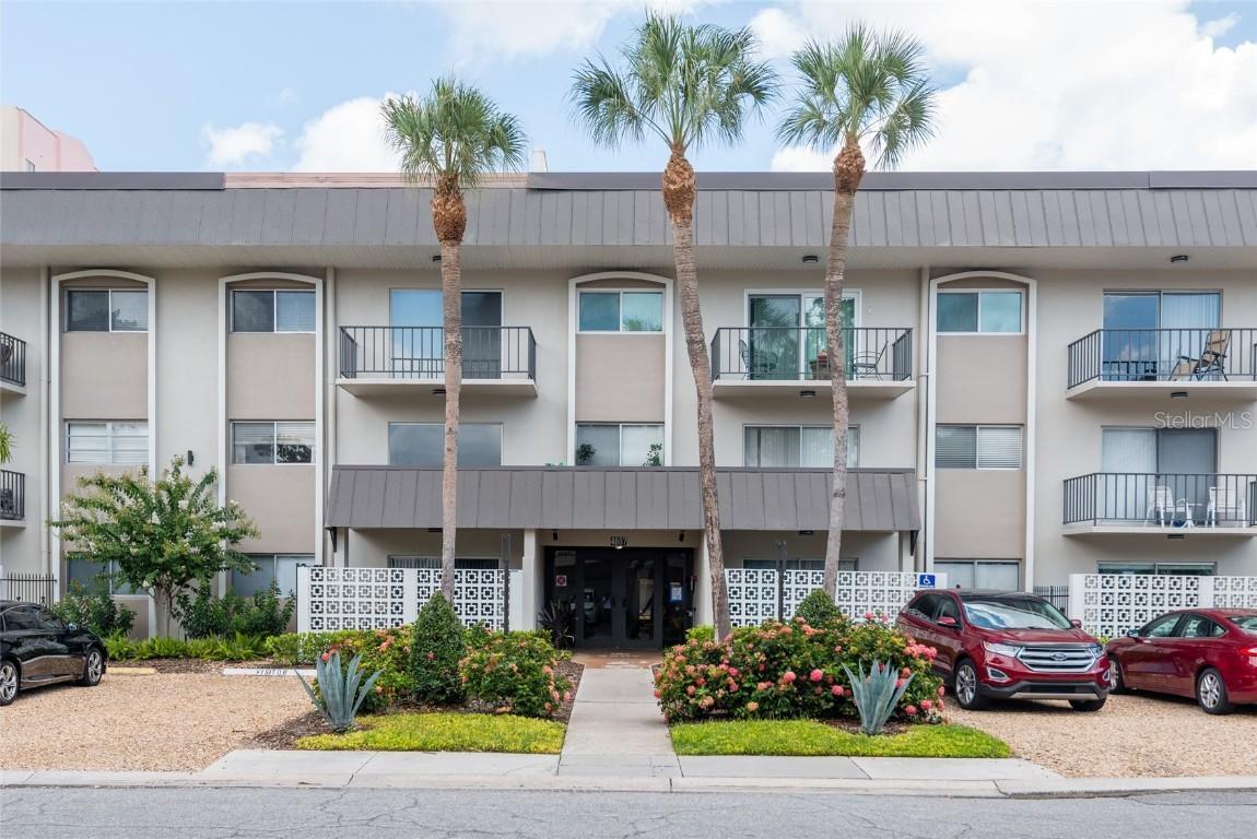 4607 W Fig St. #208, Tampa, FL 33609