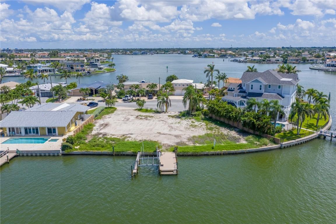 15 Marina Ter., Treasure Island, FL 33706