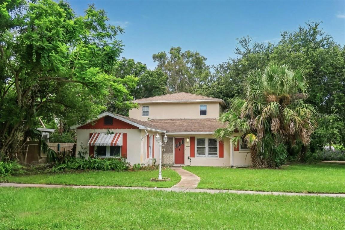2501 54th St., Gulfport, FL 33707