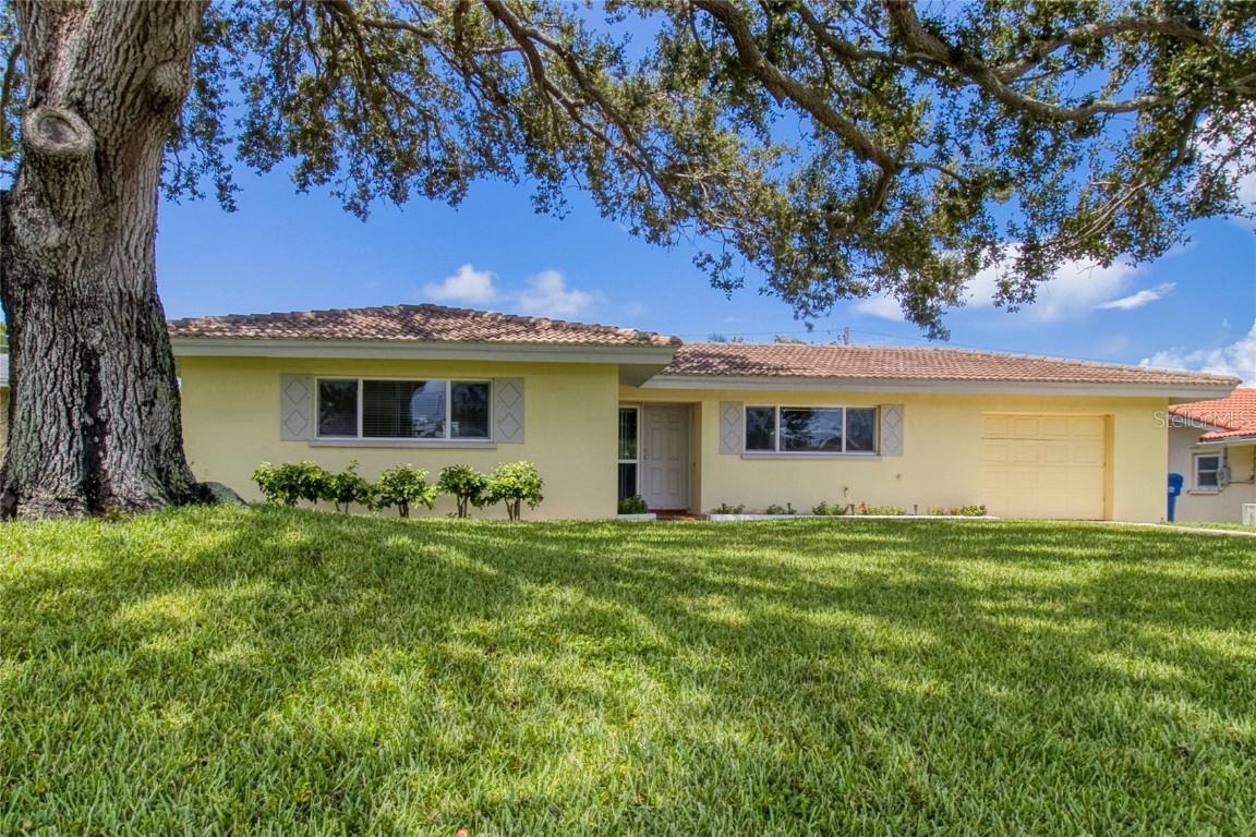 12784 137th Ln., Largo, FL 33774