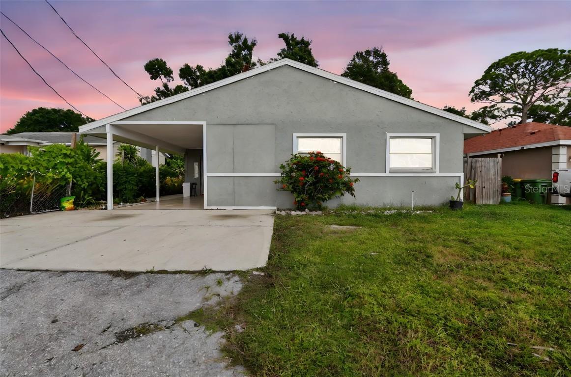 1542 N Brink Ave., Sarasota, FL 34237