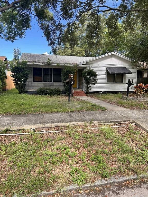 1110 12th St., St Petersburg, FL 33705