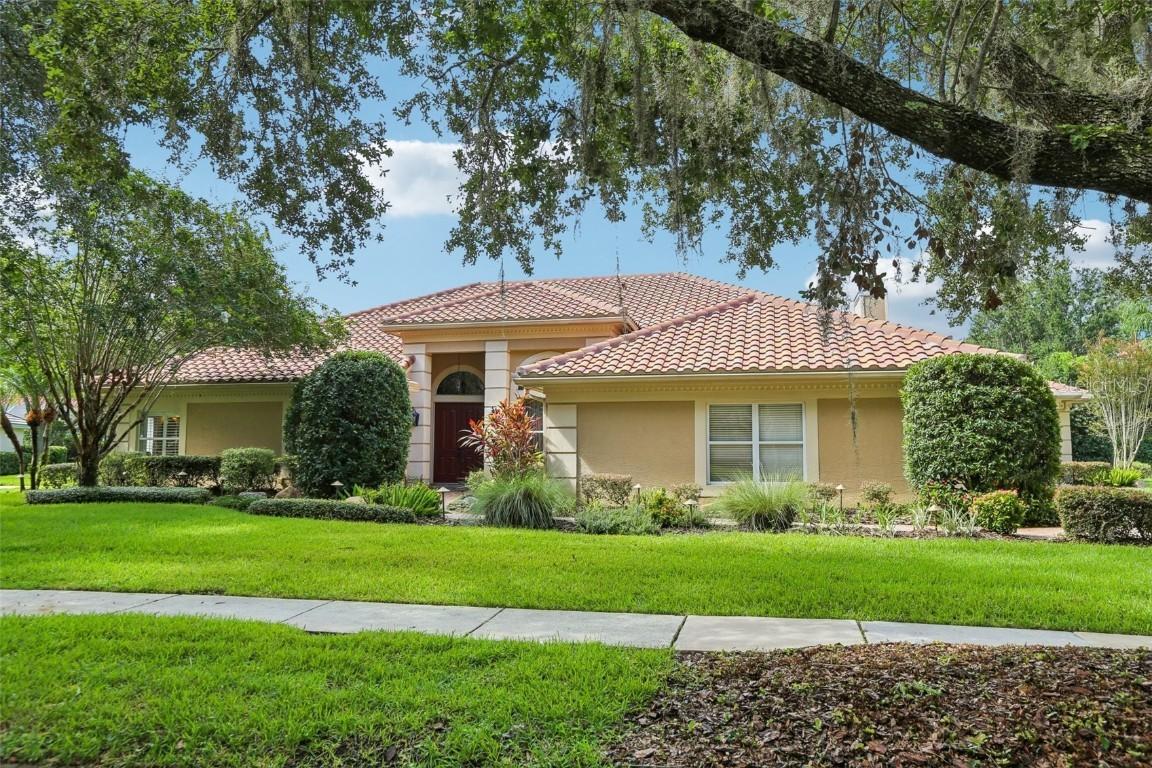8939 Magnolia Chase Cir., Tampa, FL 33647