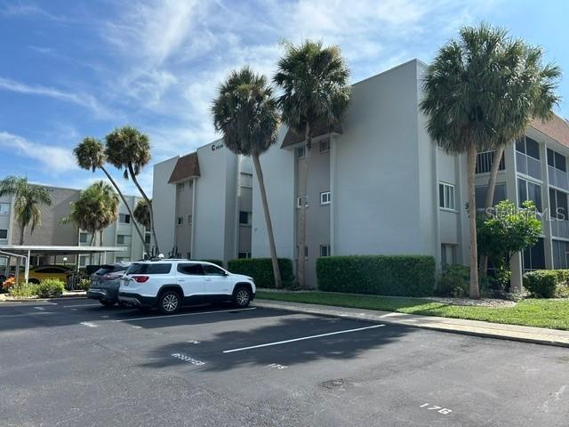 1520 E Glen Oaks Dr. #256, Sarasota, FL 34232