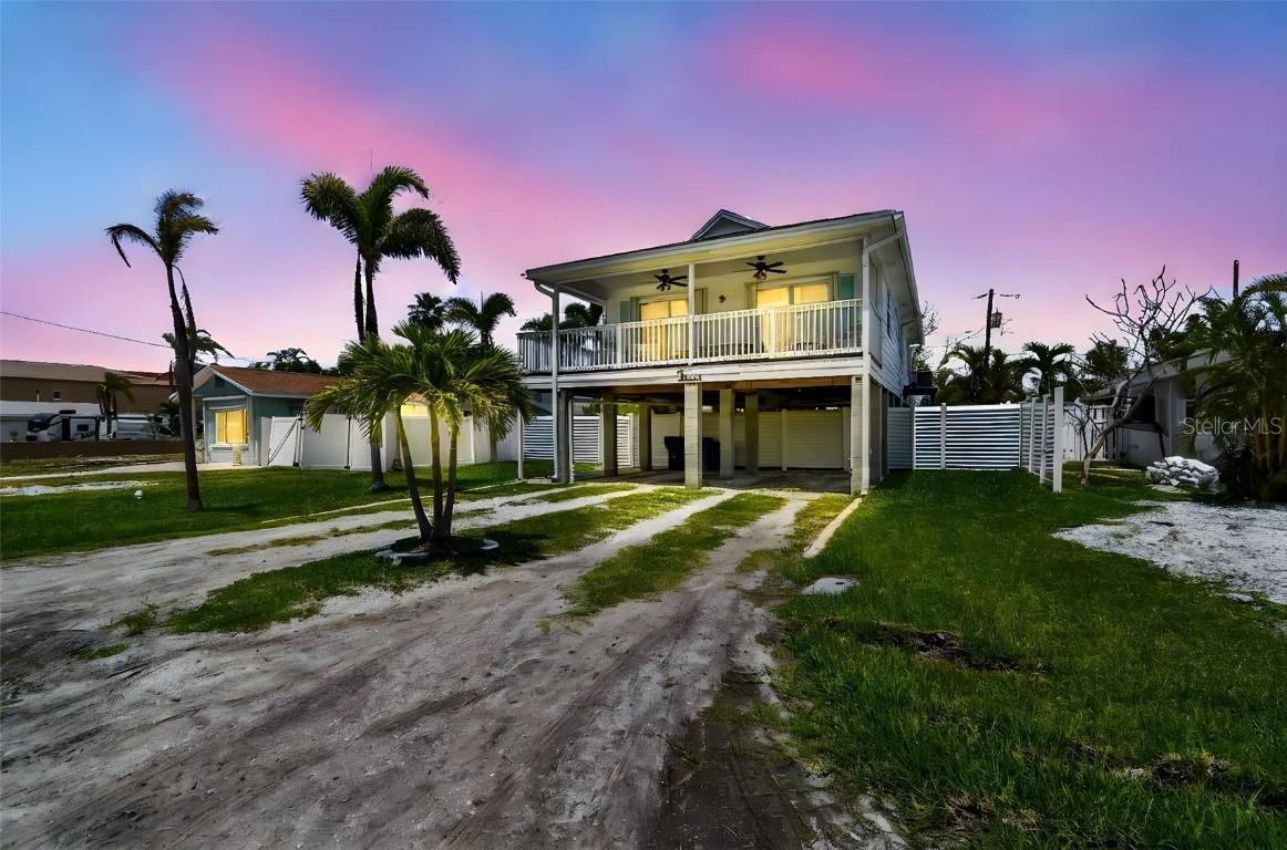 16313 1st St., Redington Beach, FL 33708