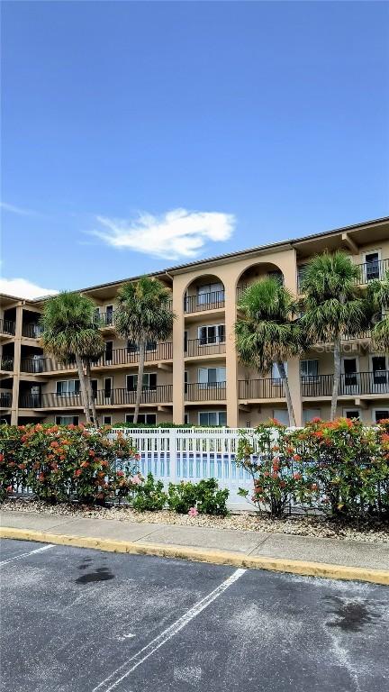 2525 W Bay Dr. #C12, Belleair Bluffs, FL 33770