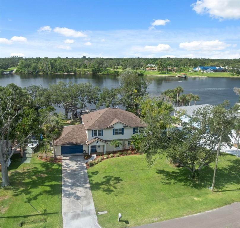 9211 River Cove Dr., Riverview, FL 33578