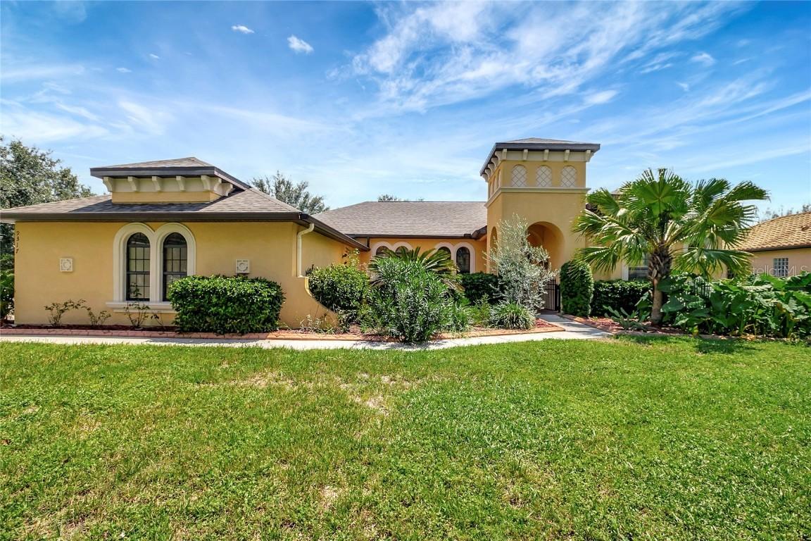 9317 Lisbon St., Seffner, FL 33584