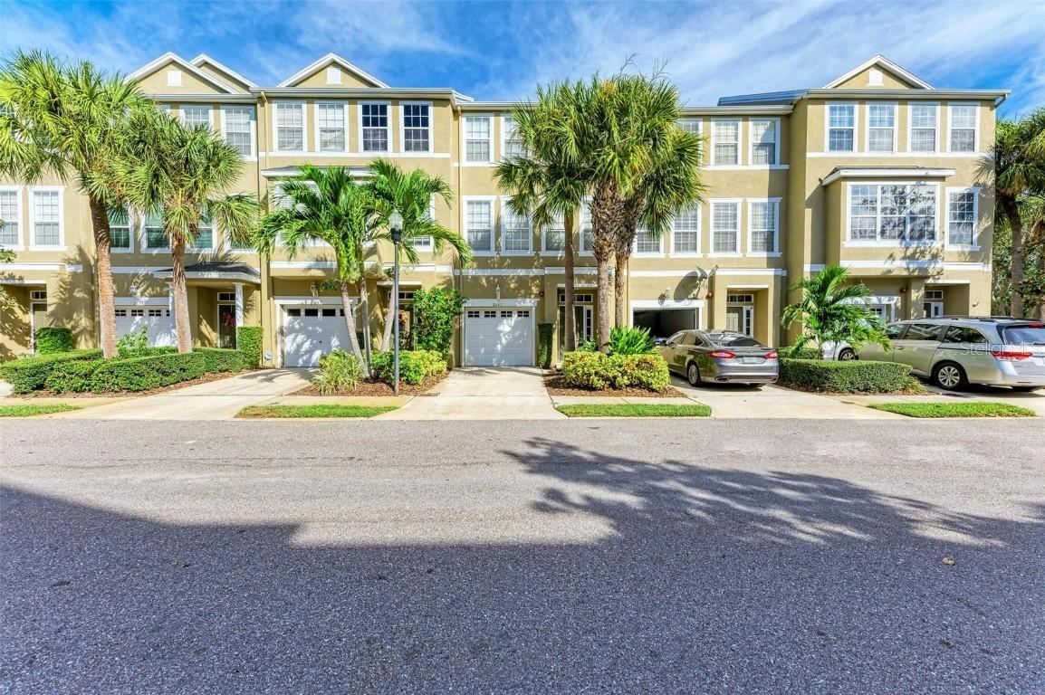 3047 Pointeview Dr., Tampa, FL 33611