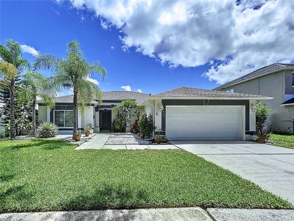 3407 Pine Top Dr., Valrico, FL 33594