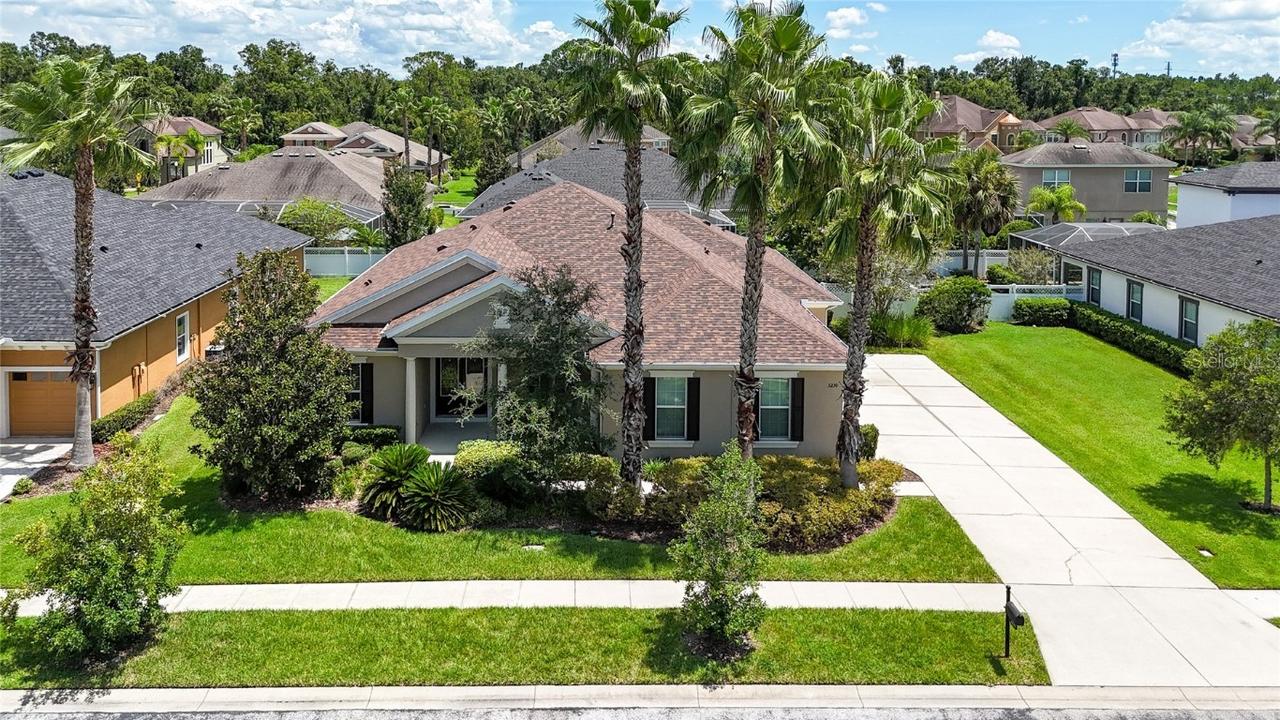 3230 Azure Sky Way, Wesley Chapel, FL 33544