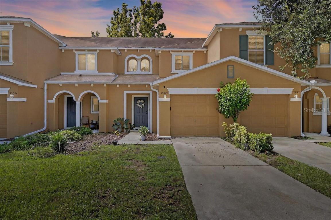 10849 Kensington Park Ave., Riverview, FL 33578