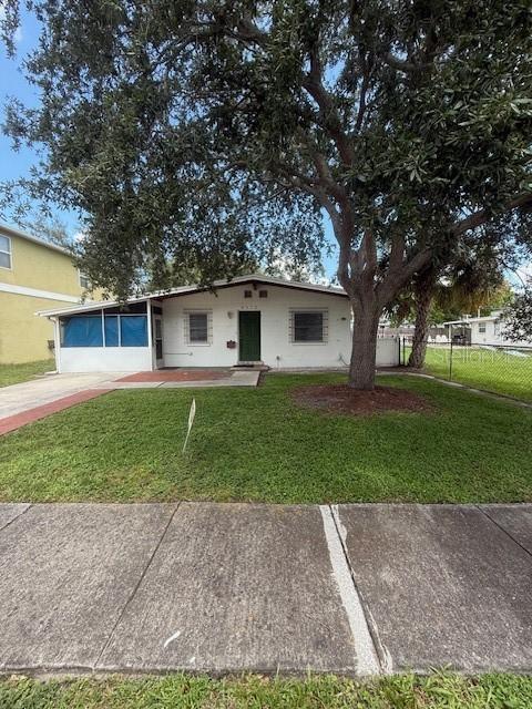 6812 S Cortez St., Tampa, FL 33616