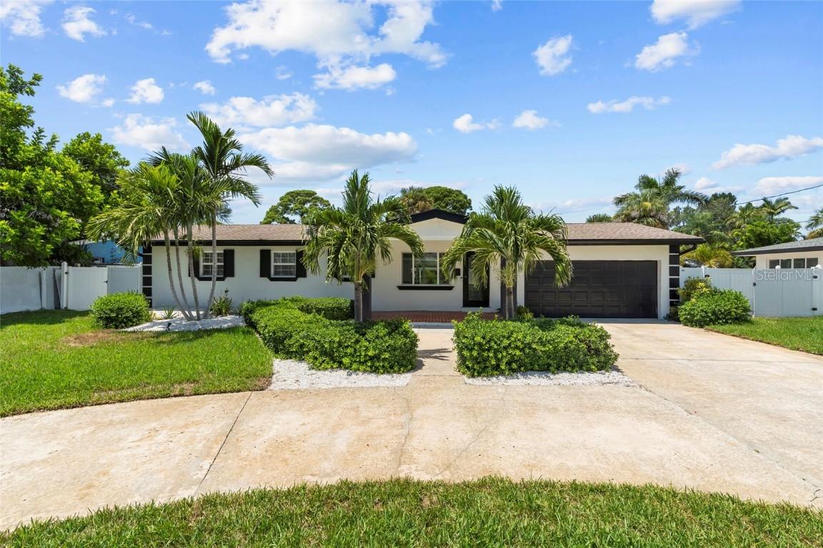 4440 Huntington St., St Petersburg, FL 33703