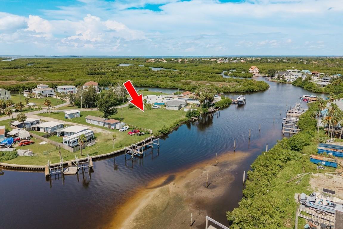 8933 Rocky Creek Dr., Tampa, FL 33615