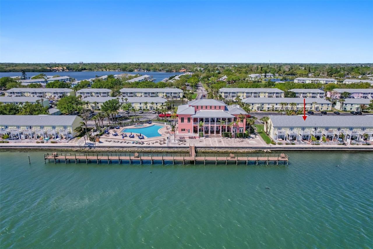 4974 Coquina Key Dr., St Petersburg, FL 33705