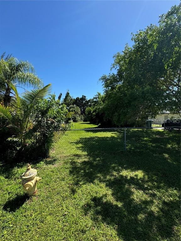 3030 Karen Dr., Naples, FL 34112