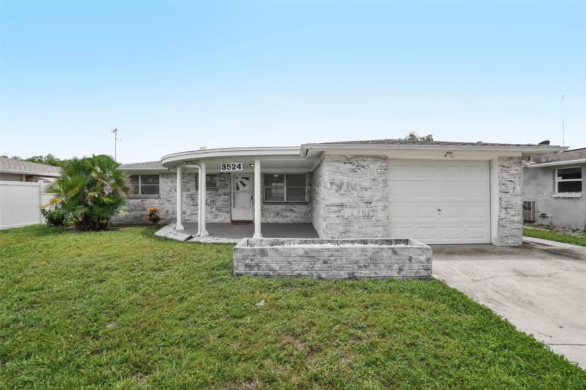 3524 Cincinnati Dr., Holiday, FL 34691