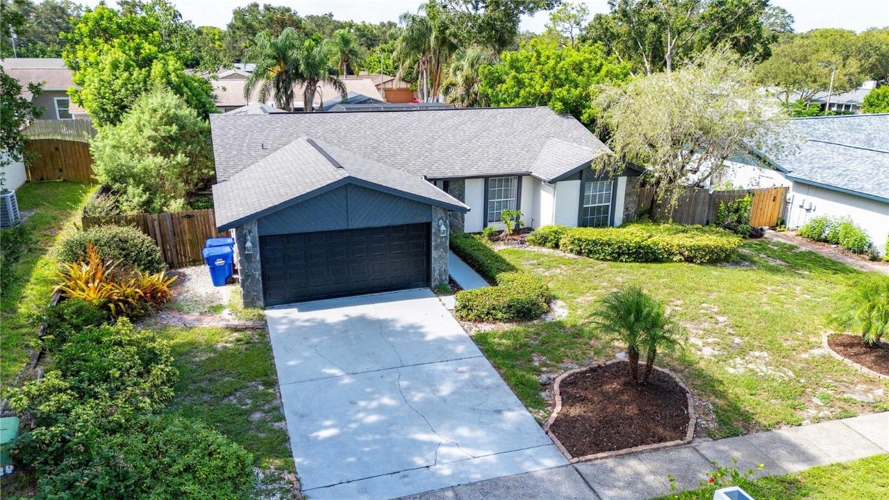 1646 Castlewood Ln., Palm Harbor, FL 34683