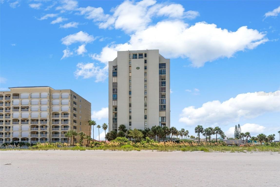 1390 Gulf Blvd. #302, Clearwater Beach, FL 33767