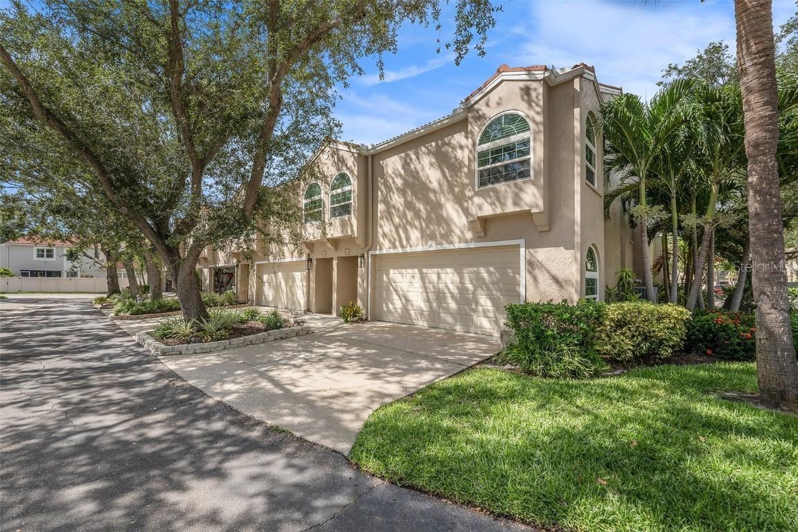 661 Segovia Ct., St Petersburg, FL 33703