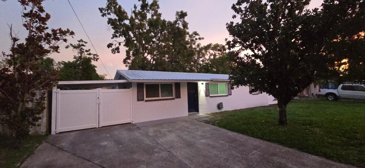 309 E 121st Ave., Tampa, FL 33612