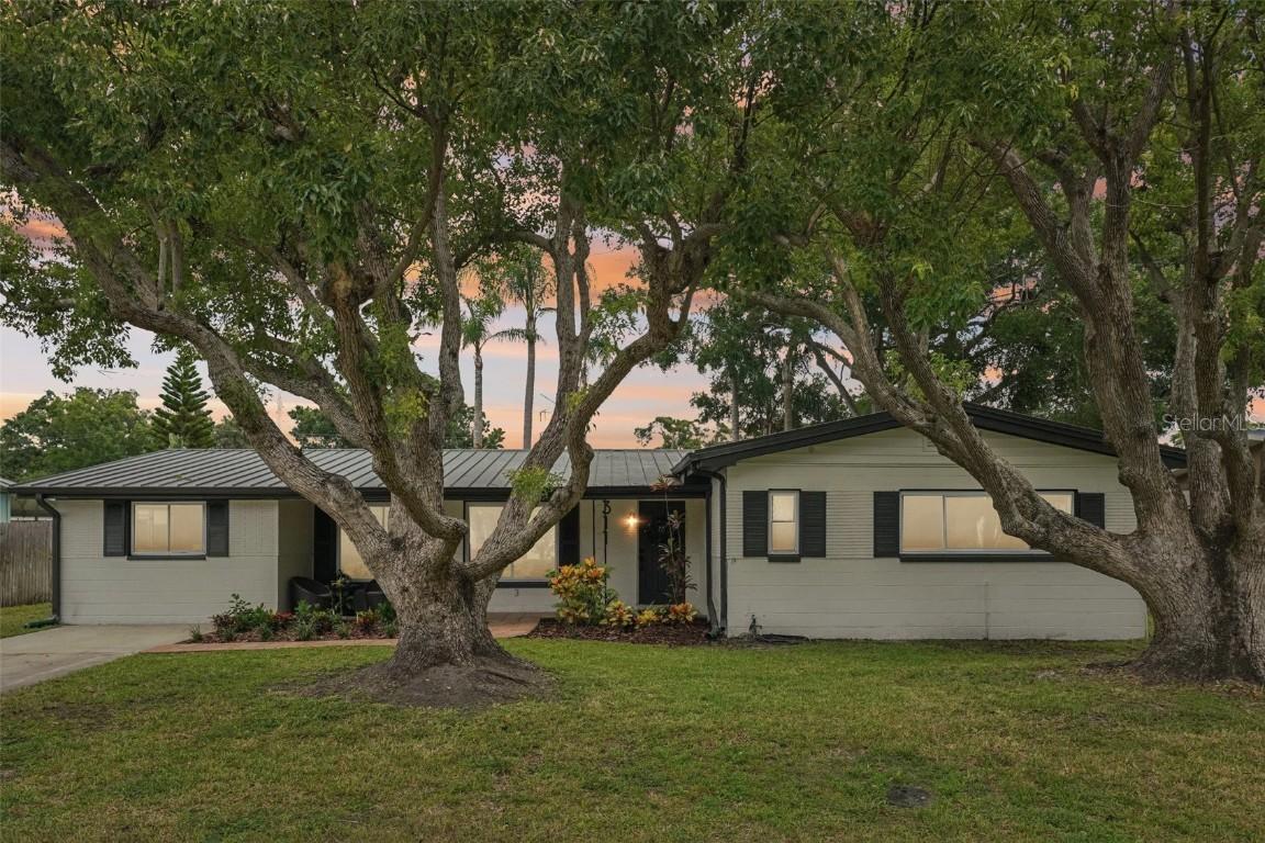 311 Shore Dr., Oldsmar, FL 34677